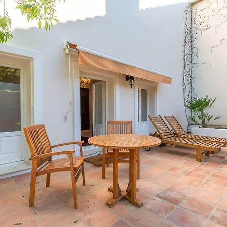 La Fuente De La Higuera Hotel 4*