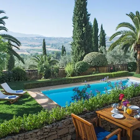 Hotel La Fuente De La Higuera
